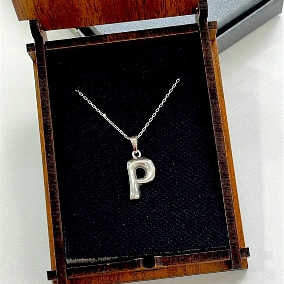 Brand New Sterling Silver 925 3D Bubble Letter Necklace Monogram Balloon "P" - Picture 3 of 15